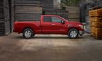 Nissan Titan SV King Cab 2017 года